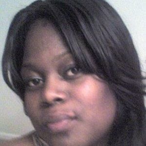 Meet your Posher, Monay